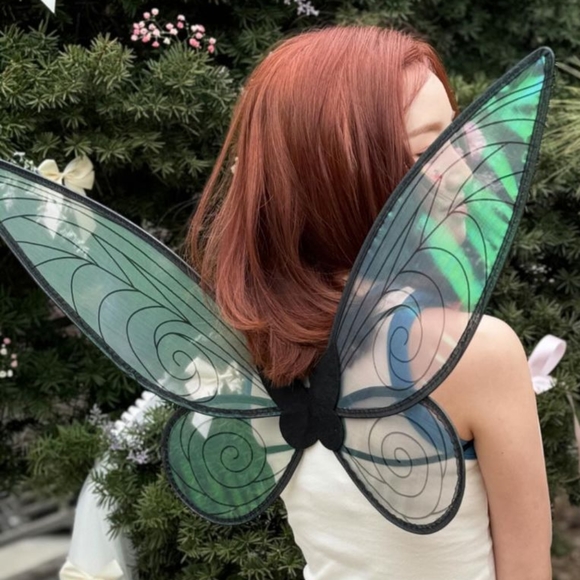 Poshmark profile picture for @hitchhikers